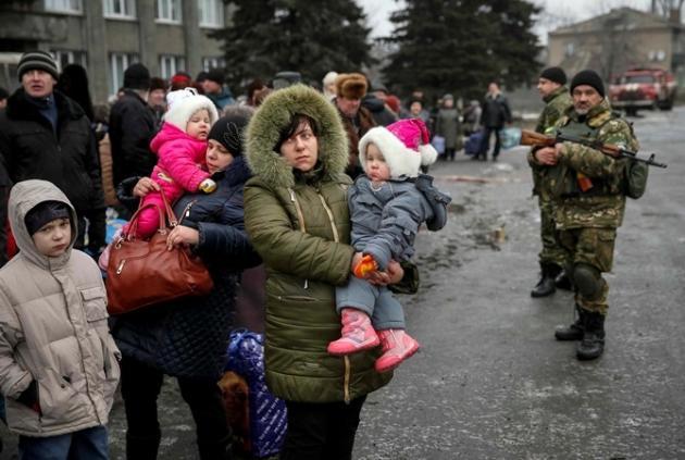 Многодетная семья в «ЛНР»: здесь жить невозможно, надежда на Украину!