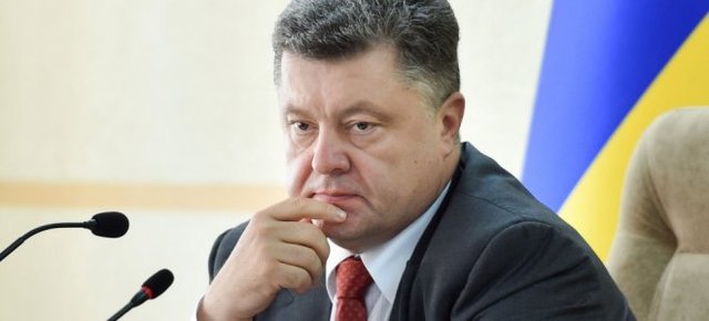 ОБ напомнил Порошенко, что он последний из основателей Партии регионов, кто остался при власти