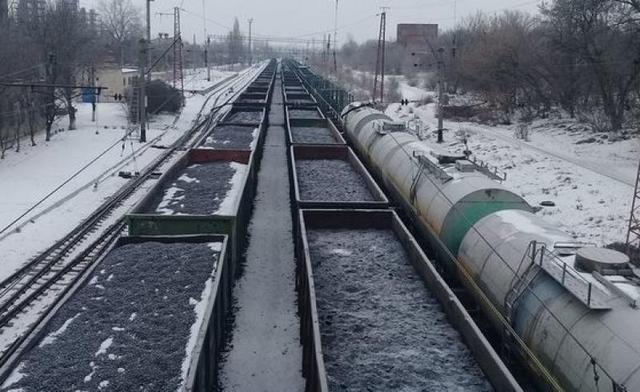 Блокада Донбасса негативно влияет на украинскую экономику - посольство США