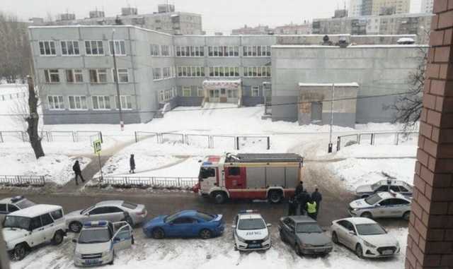 В Нижнем Новгороде произошла перестрелка у здания школы. Один человек ранен