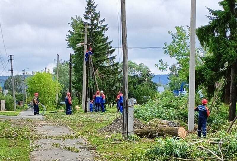 В пензенском Никольске после урагана ввели режим ЧС