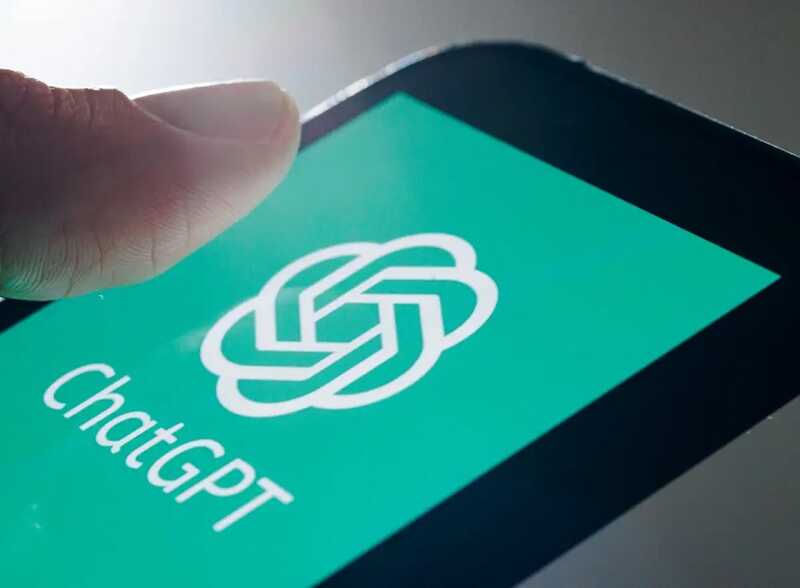 ChatGPT превращается в «голос свыше»: как ИИ влияет на психику людей