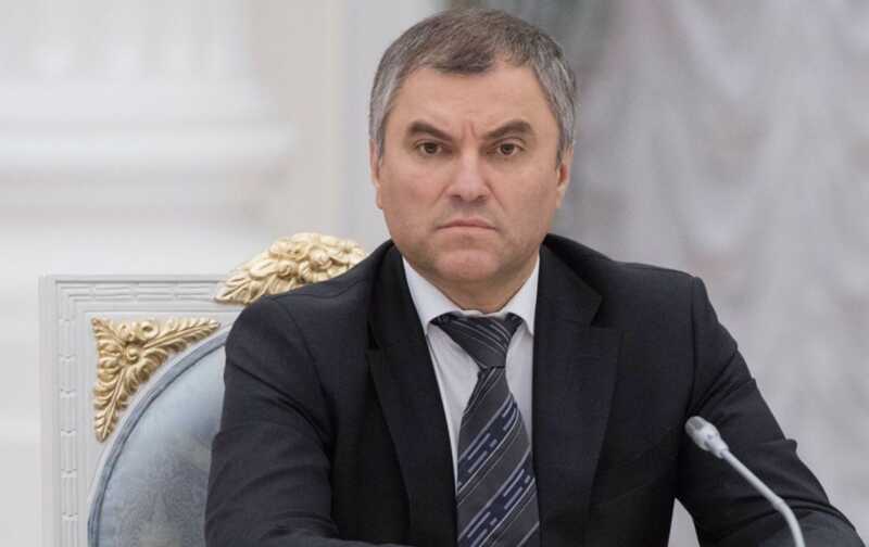 Володин обвинил коммунистическую партию в демонтаже памятников Сталину