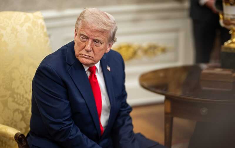 Трамп сомневается, что новые пошлины заставят Путина сесть за стол переговоров
