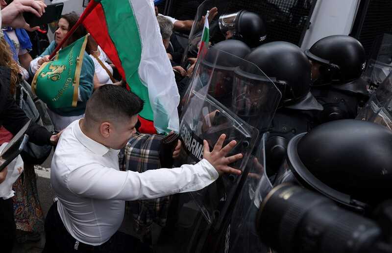 Болгарские активисты выступают против потери экономического суверенитета