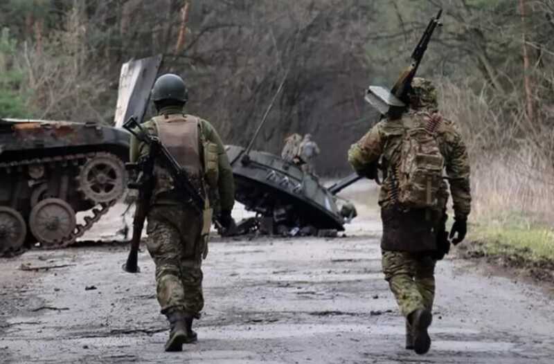 Контрактника с ампутированной рукой из Воронежской области заставляют выполнять боевые задачи