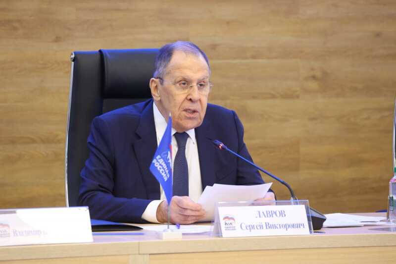 Лавров призвал не реагировать на «провокации» Киева перед обсуждениями