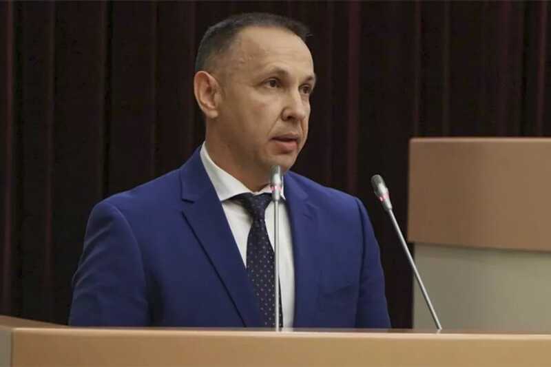 Вокруг продажи земель и техники компании семьи экс-сенатора Олега Алексеева разгораются судебные споры