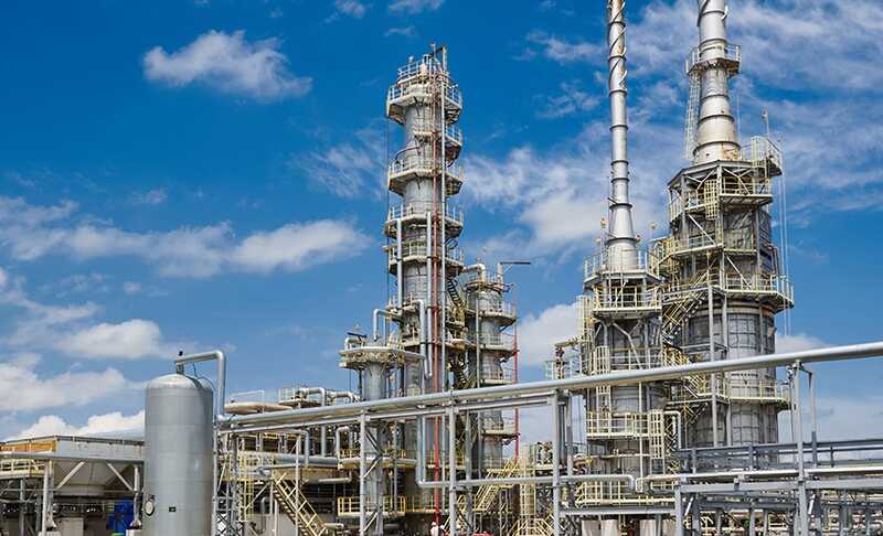 Краснодарский край сообщил об атаке дронов на нефтеперерабатывающий завод