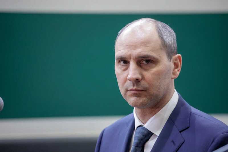 Скандал с коррупцией в Свердловской области: противостояние между сторонниками Куйвашева и Паслера в преддверии выборов губернатора