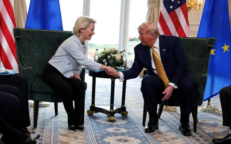 В Шотландии прошла встреча Дональда Трампа и главы Еврокомиссии Урсулы фон дер Ляйен