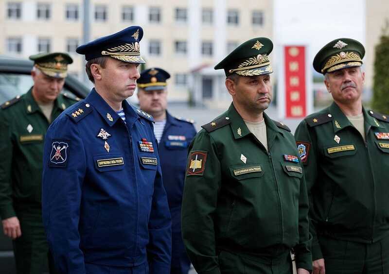 В Латвии бизнесменов обвинили в поставках фурнитуры для армии России