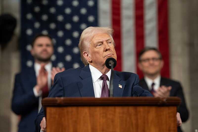 Трамп сообщил о вероятной встрече с Путиным и Зеленским при удачном завершении переговоров