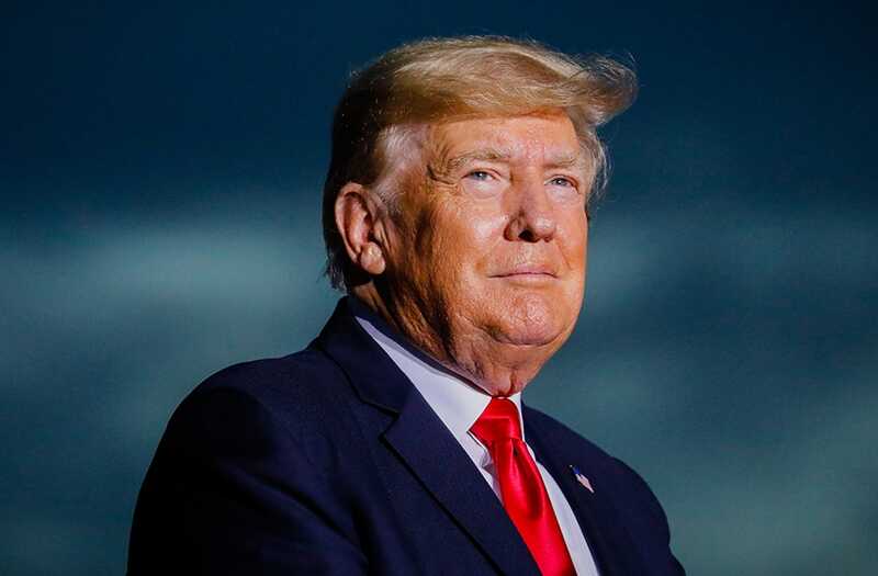 В США суд отменил штраф в 500 миллионов долларов против Трампа
