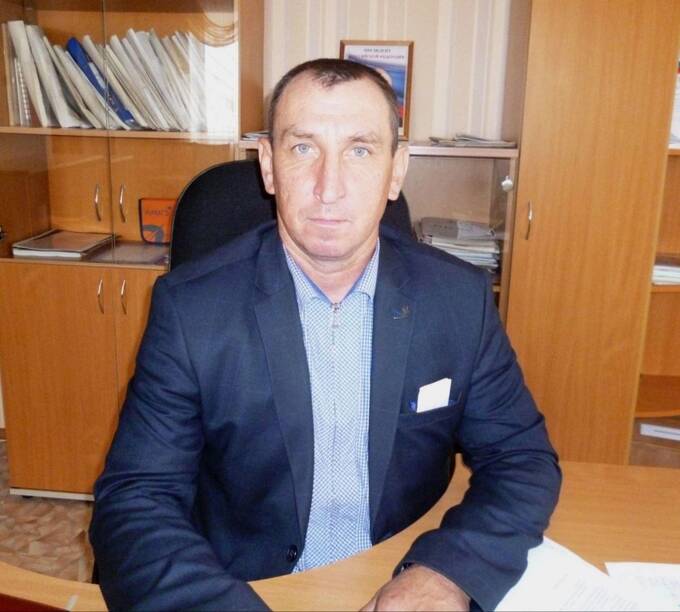 В Челябинской области задержаны глава поселения и депутат по подозрению в убийстве односельчанки rdiqqkidrrixhkmp