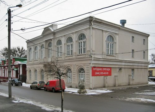 «Дом Богословской» теперь сдается в аренду