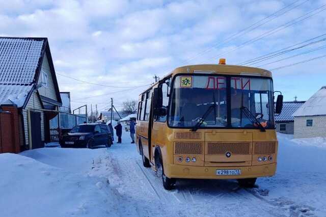 В Ленобласти автобус сбил четырехлетнего ребенка